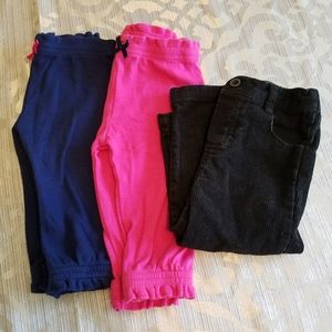 *2 for $15* Lot of 3 girls sz 18 mos pants